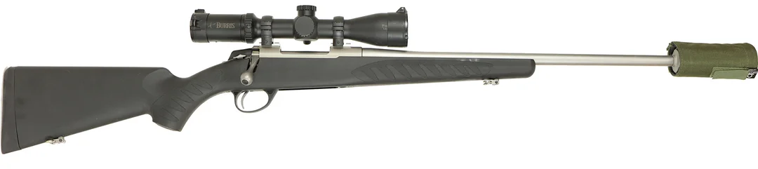 KULGEVÄR MED LJUDDÄMPARE, fabrikat Sako, modell A7, kaliber .308win, tillv.nr H64990, se-nr 2444847. — Rifles — Walter Borg