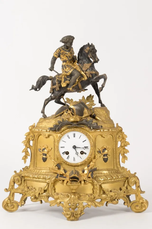 French Napoleon III Vincenti & Cie mantel clock of gilded bronze