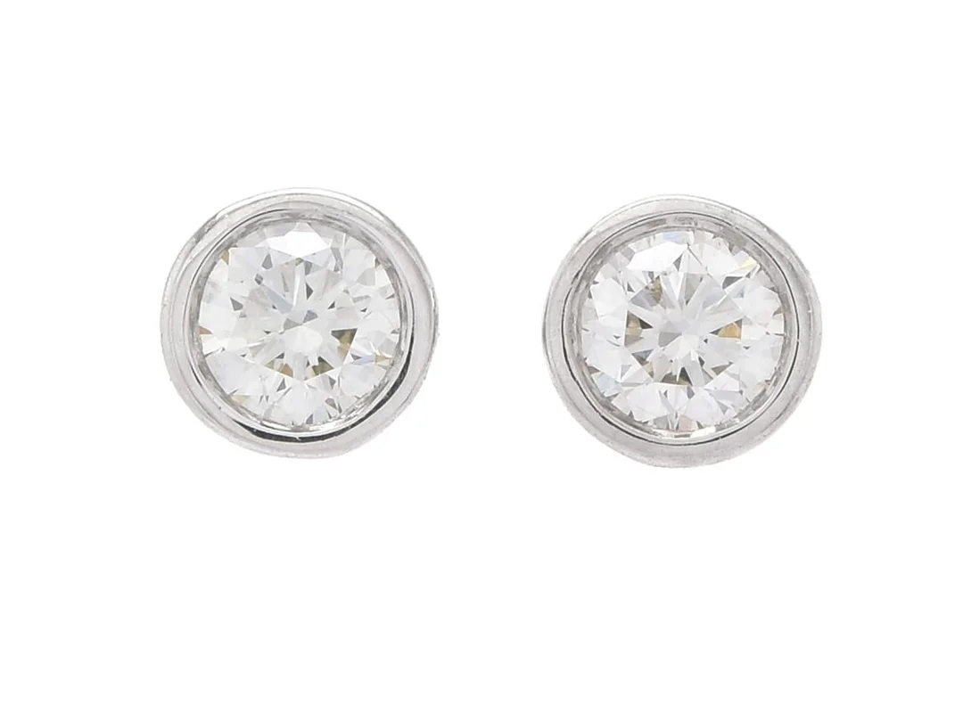 ENSTENSÖRHÄNGEN, 18K vitguld, briljantslipade diamanter ca 0,17 ctv, ca W-TCr/VS, stift, vikt 1,6 g. — Smycken/Enstensörhängen — Kaplans