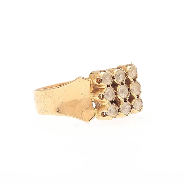 RING med stenar, guld 18K, Nyhedes, 1966, totalvikt 4,09 gram.