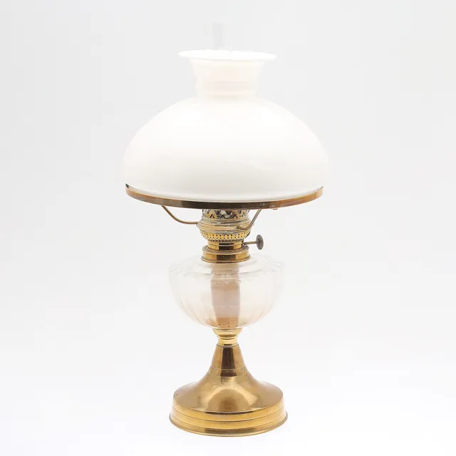 BORDSFOTOGENLAMA, glas, mässing, 1900-tal.