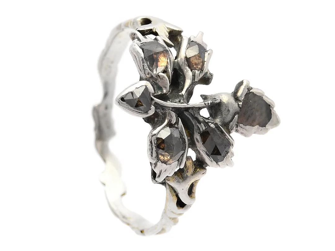 RING, silver, 6 rosenslipade diamanter, stl 15,75 mm, vikt 2,4 g, nagg, lagning. — Smycken/Ring — Kaplans