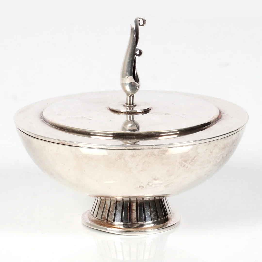 TORE ELDH. Lockdosa, silver, Ceson, Göteborg. 1946. — Silver — Stadsauktion Sundsvall