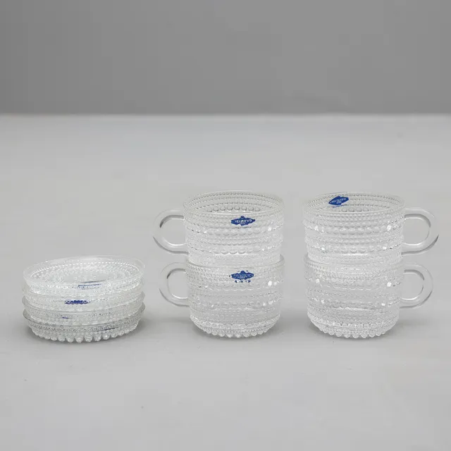 OIVA TOIKKA. muggar och glas, 8 delar, "Kastehelmi", Iittala, Finland.