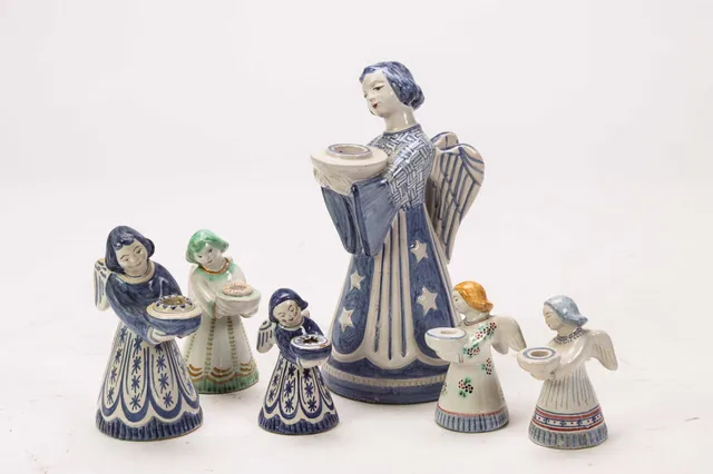 L. Hjorth. Collection Englestage. (6)