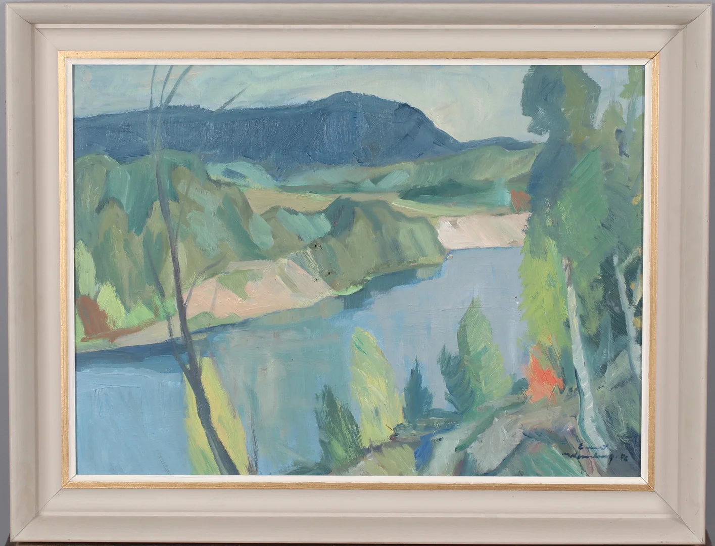 EVERT WERNBERG. Vy över Ljungan och Nolbykullen, olja på pannå, signerad och daterad -46. — Paintings — Stadsauktion Sundsvall