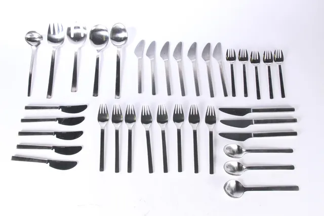 Collection of various Georg Jensen steel cutlery. (36)