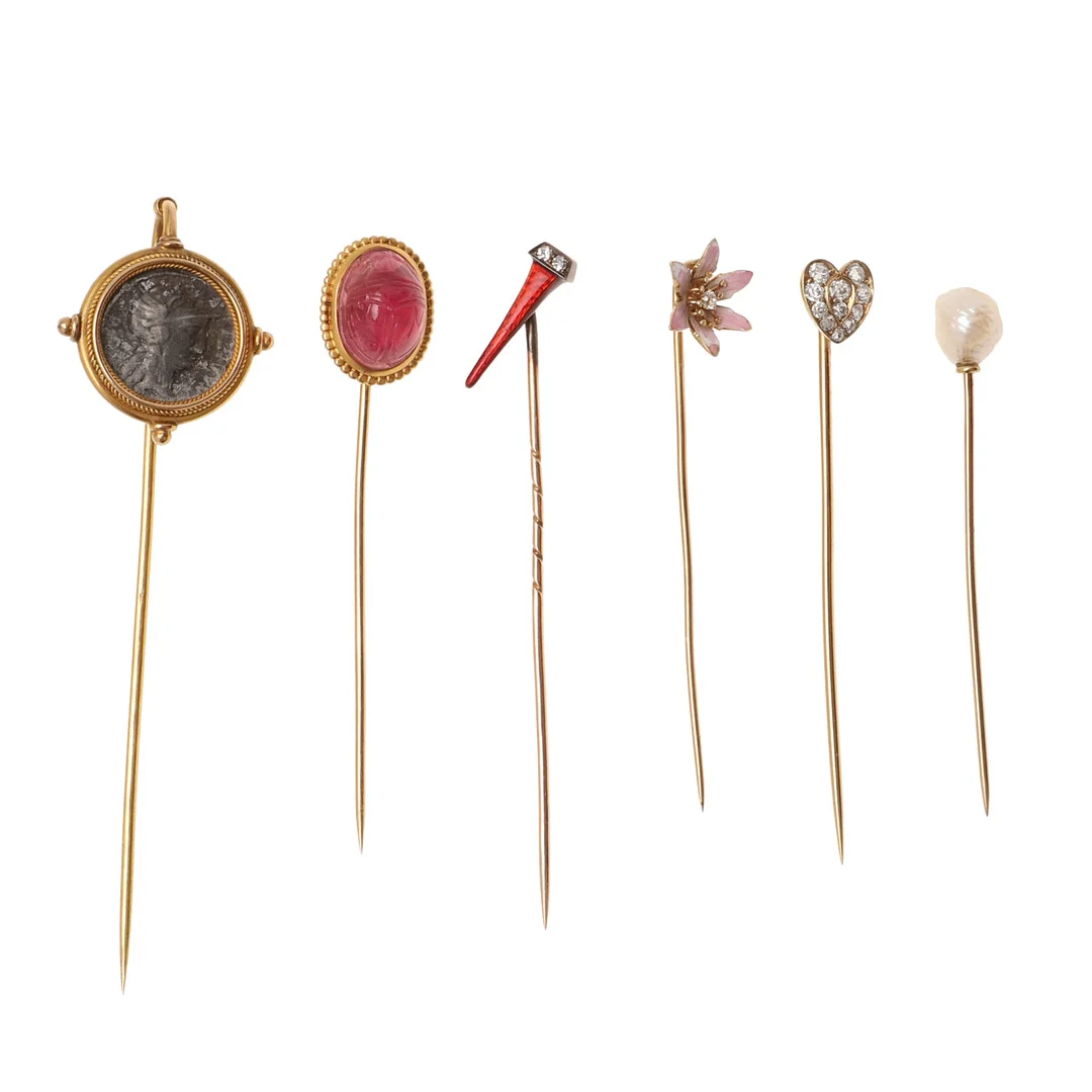 A CARVED PINK TOURMALINE SCARAB STICK PIN. — Cufflinks & Tie Pins — Lawrences Auctioneers