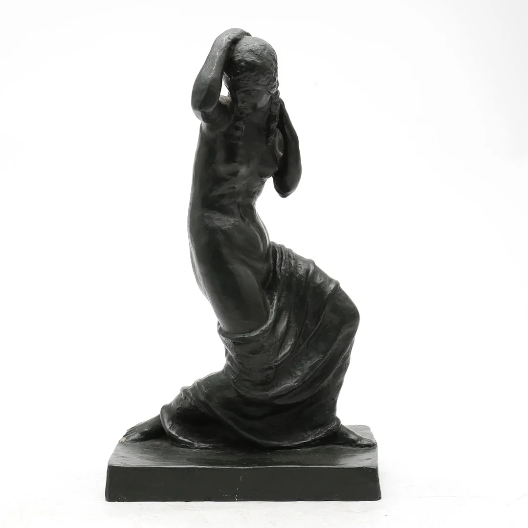 ATTRIBUTED TO FIDEL AGUILAR. Classic girl. — Sculptures & Bronzes — Balclis