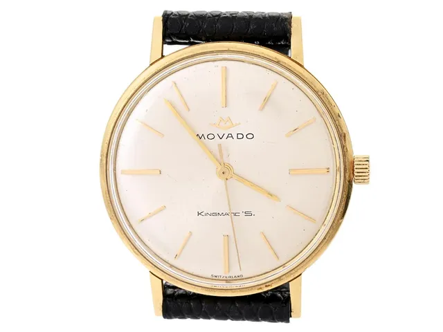 MOVADO, Kingmatic "S", Cal 395 C, Boett nr. 9151/175, herrur, 34 mm, 18K guld, automatisk, plexiglas, skadad urtavla, läderband, ca 1965.