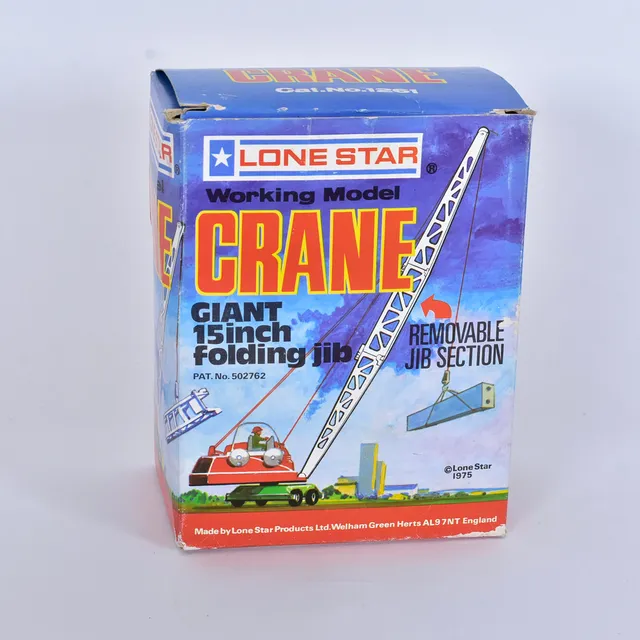 PLÅTLEKSAK, Working model crane, Lone Star, England 1975.