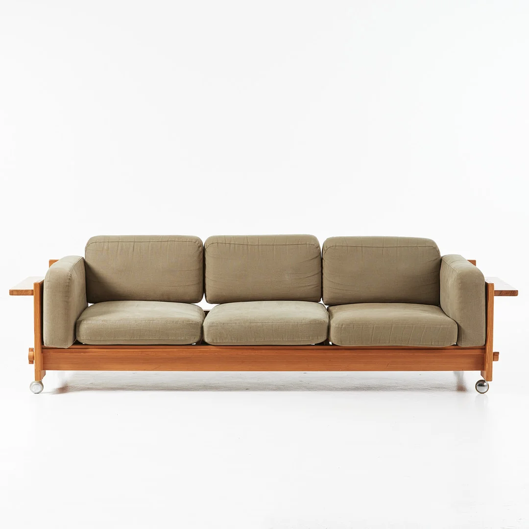 YNGVE EKSTRÖM. Soffa, "Kontrapunkt", Swedese. — Sofas & Seatings — Stockholms Auktionsverk Magasin 5