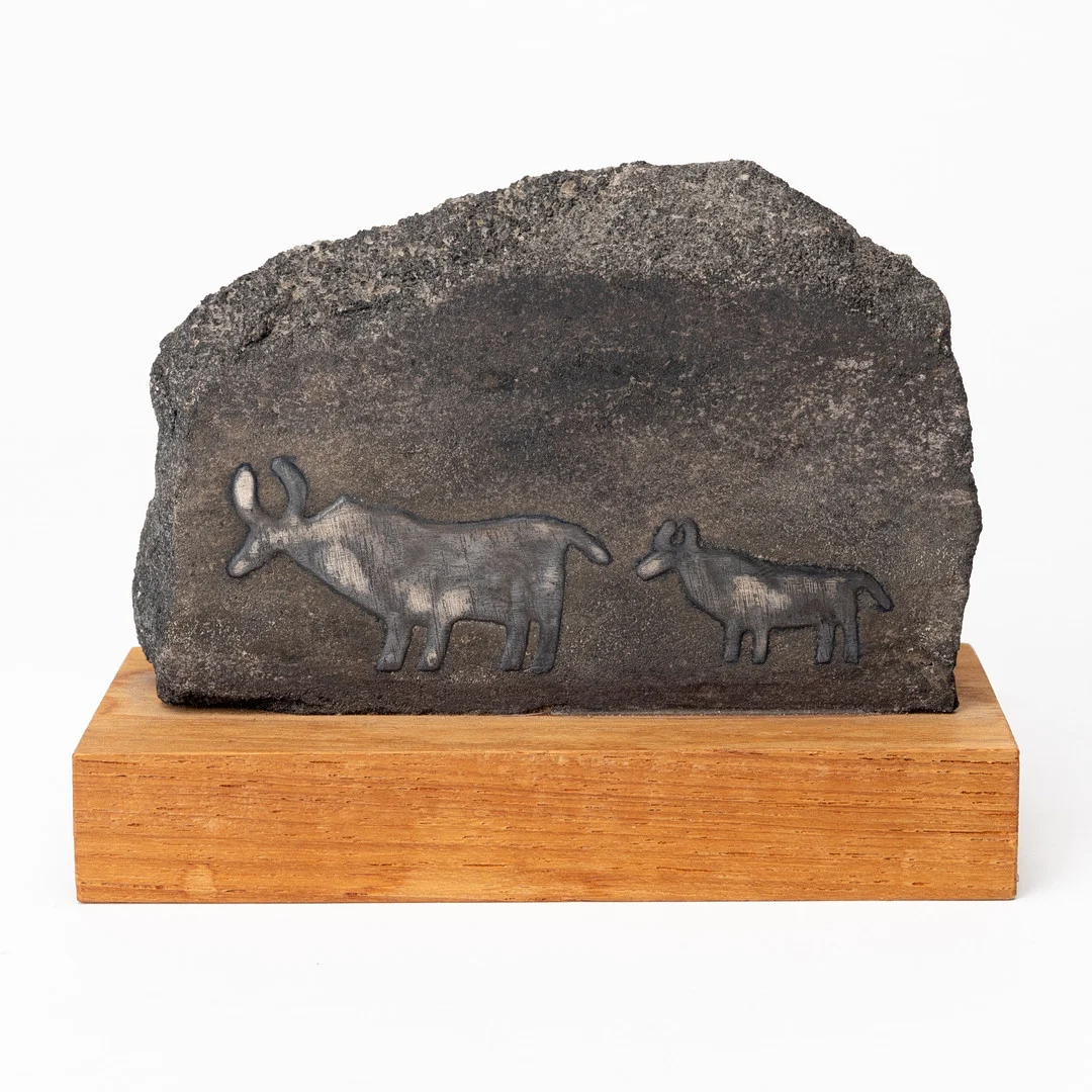 BÖRJE SKOHG. Skulptur, sten, studiohanden, signerad Skogh, Gustavsberg. — Sculptures & Bronzes — Auktionshuset Kolonn