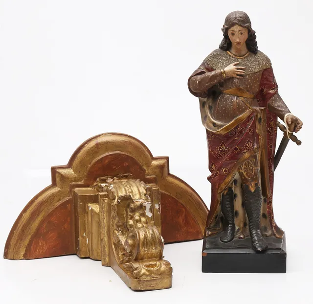 SPANISH SCHOOL, 20TH CENTURY. Carved, polychrome and embossed wood sculpture of Saint Louis King of France.