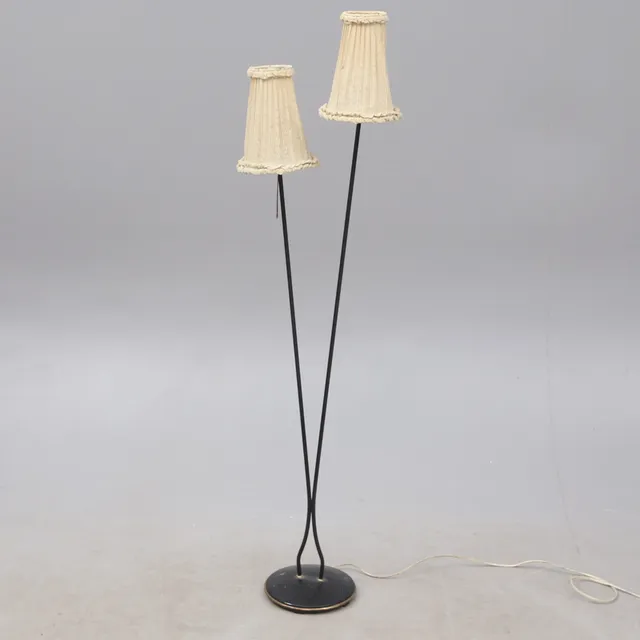 GOLVLAMPA, metall.