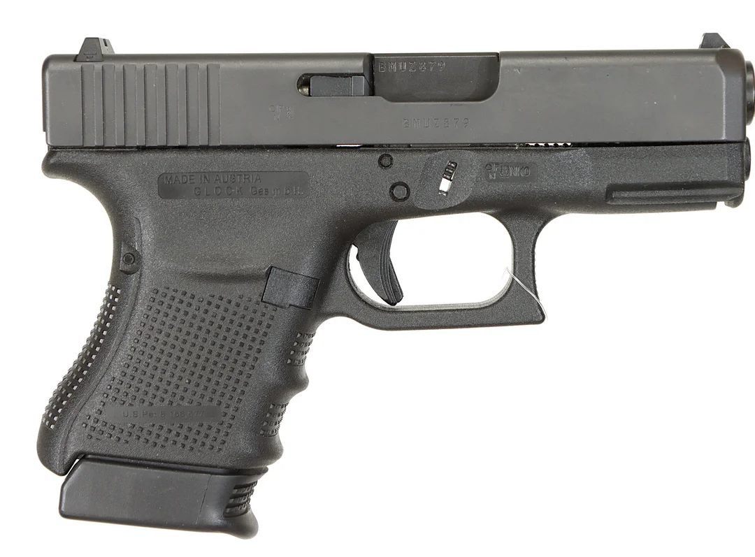 PISTOL, fabrikat Glock, modell 30 Gen4, kaliber .45ACP, tillv.nr BMUZ879, se-nr SE3154946. — Pistols — Walter Borg
