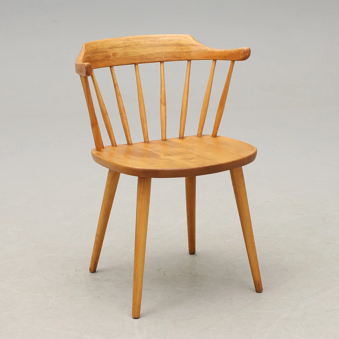 YNGVE EKSTRÖM. Karmstol, "Småland", 1900-talets andra hälft. — Armchairs & Chairs — Crafoord Auktioner Malmö