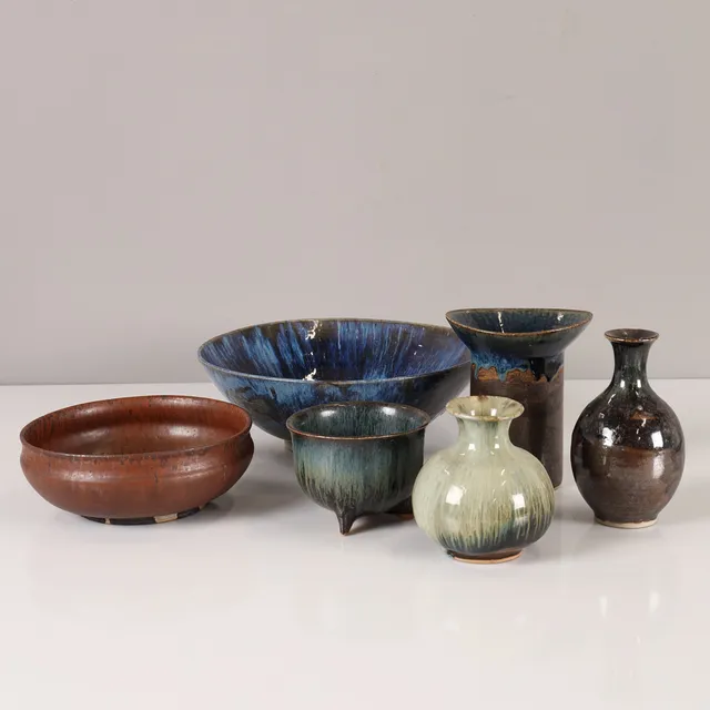 ERIK TANI (1919 - 1990). Skålar, vaser, 6 stycken, glaserat stengods, 1900-talets andra hälft.