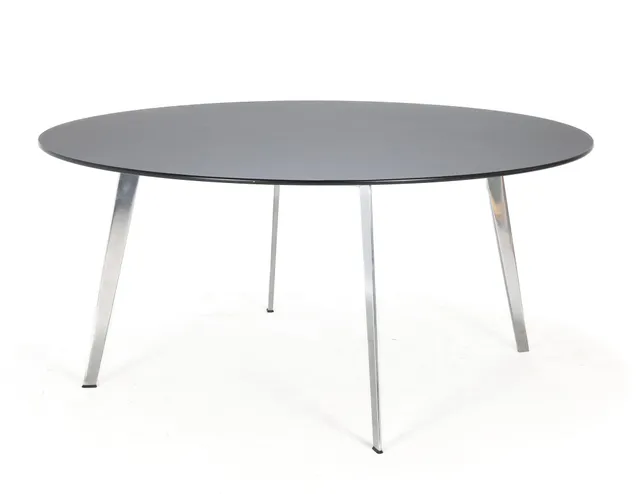 Jacob Wagner for Montana: Dining table, model 'JW Table'