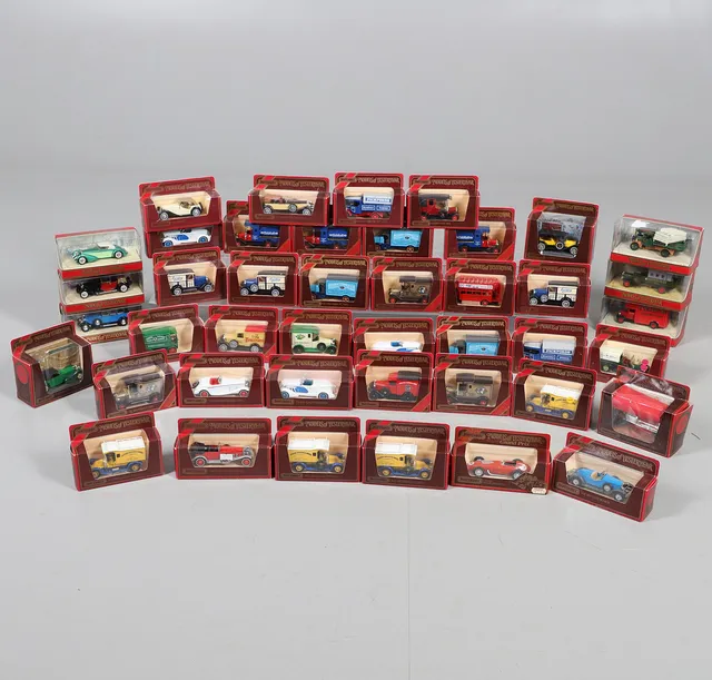 MATCHBOX MODELS OF YESTERYEAR - BOXED DIE CAST TOYS.