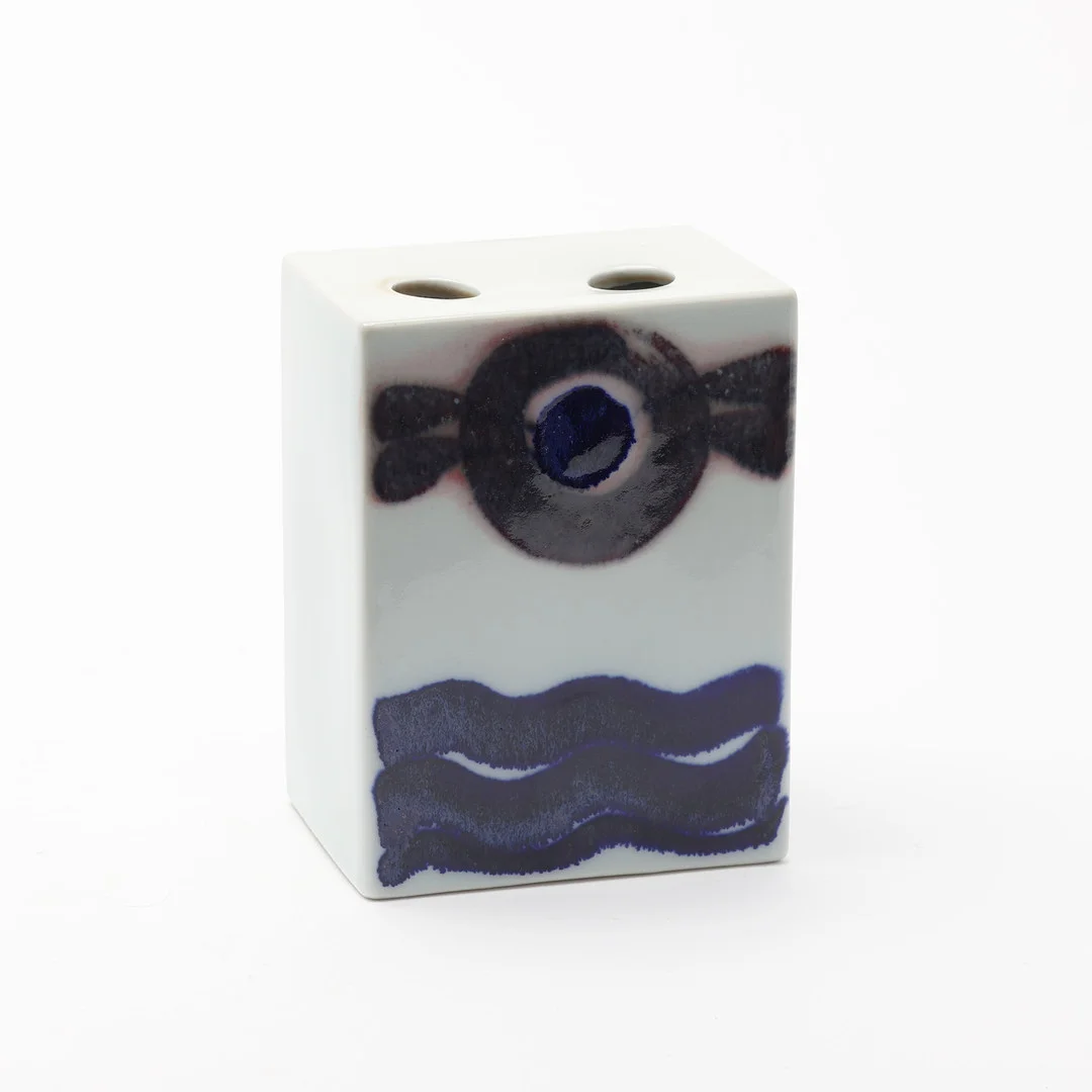 LISA LARSON. Vas, stengods, unikat, Gustavsbergs studio. — European — Uppsala Auktionskammare