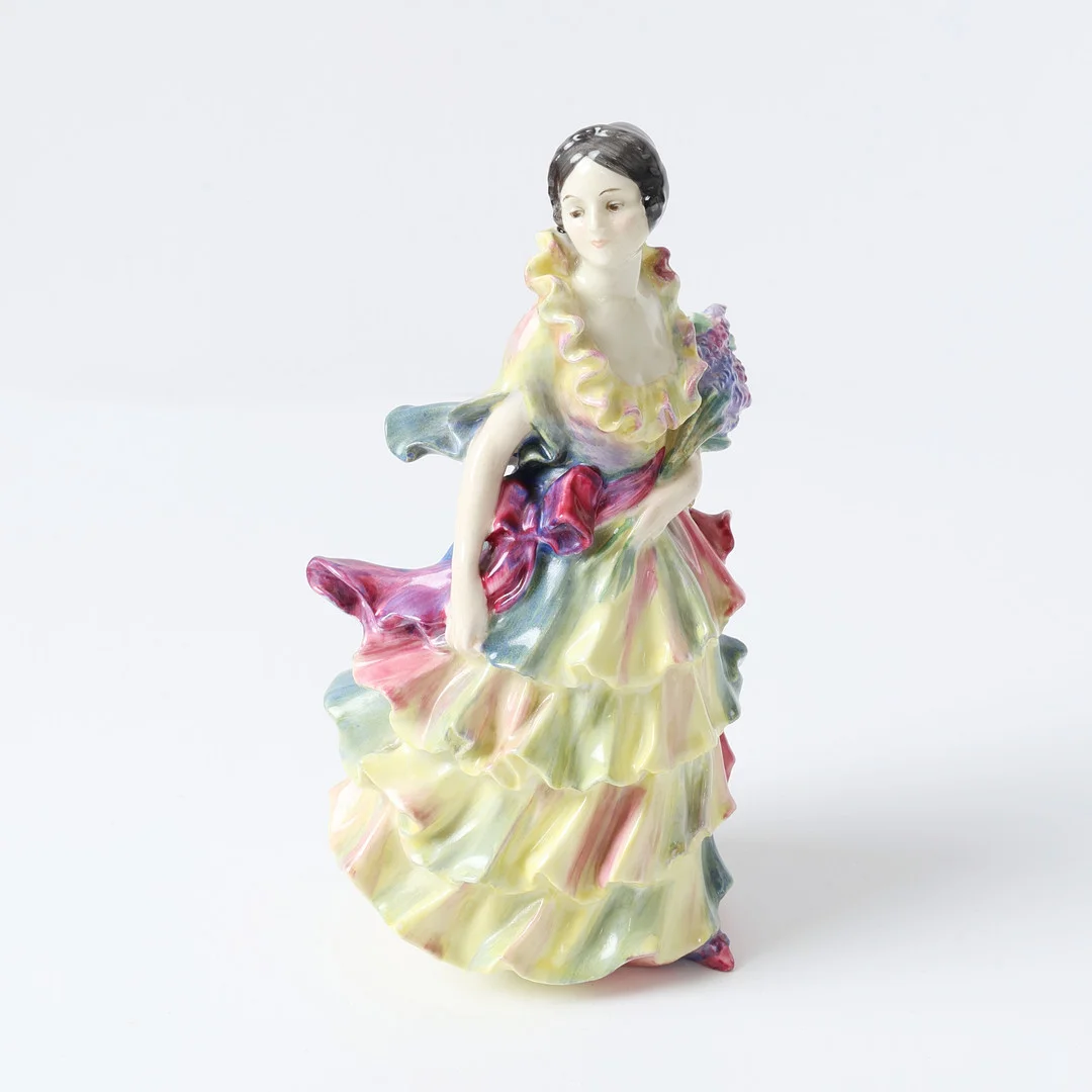 ROYAL DOULTON BONE CHINA FIGURE "PAMELA", HN 1469. — European — Young's Auctions