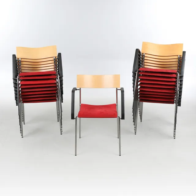 JOHANNES FOERSOM & PETER HIORT-LORENZEN. Lammhults. Et sæt på tyve stabelstole, model 'Campus' (20).