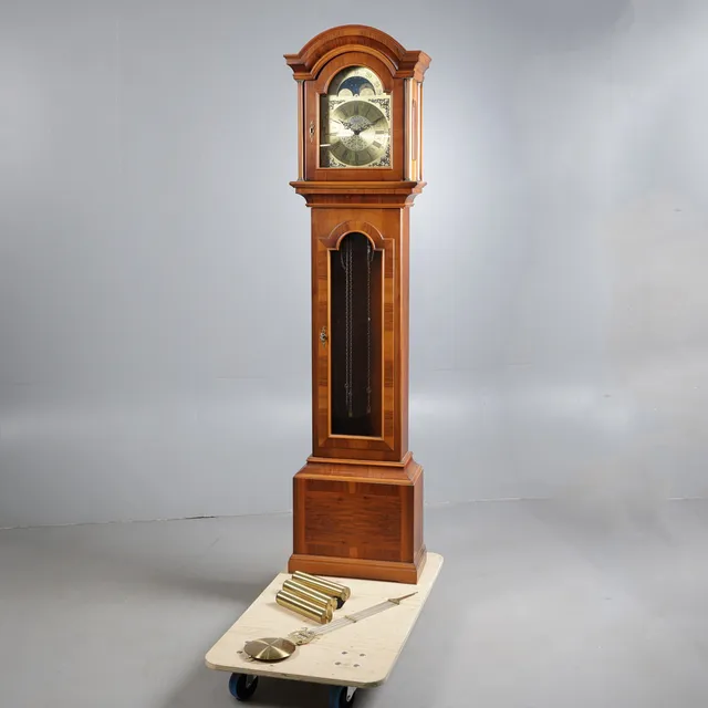 A YEW WOOD EFFECT LONG CASE CLOCK, THE DIAL SIGNED LOWELL.