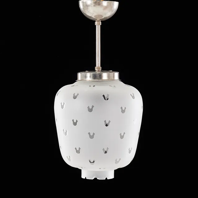 TAKLAMPA, Sverige 1940/50-tal, Swedish Modern, förnicklad stomme, kupa i matterat glas med blank stiliserad dekor.