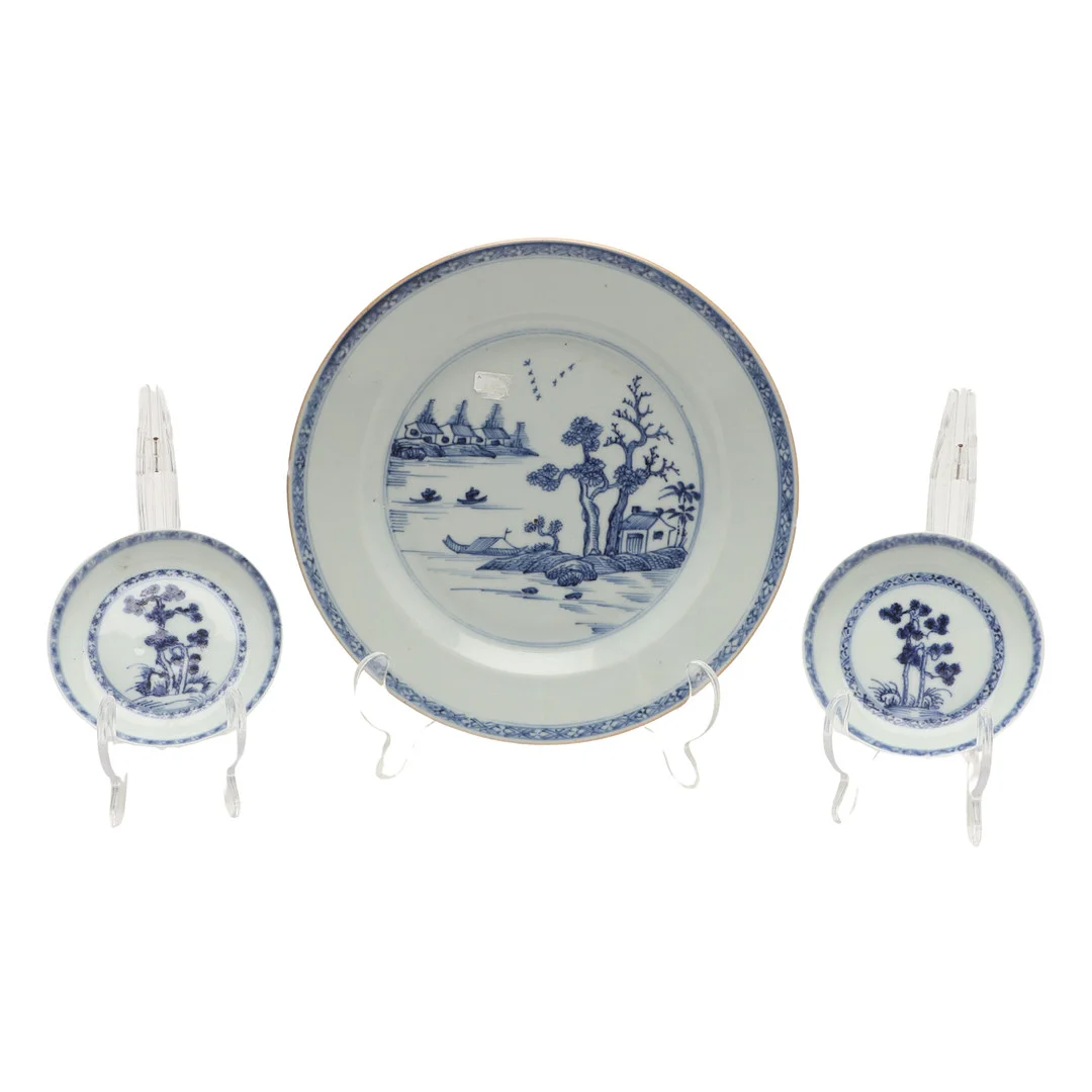 18TH CENTURY CHINESE NANKING CARGO PORCELAIN. — Oriental — Lawrences Auctioneers