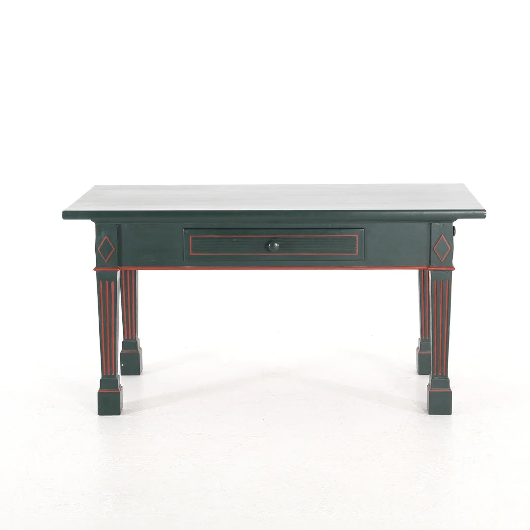 BORD MED LÅDOR, Sverige 1900-tal. — Tables — Auktionsverket Engelholm