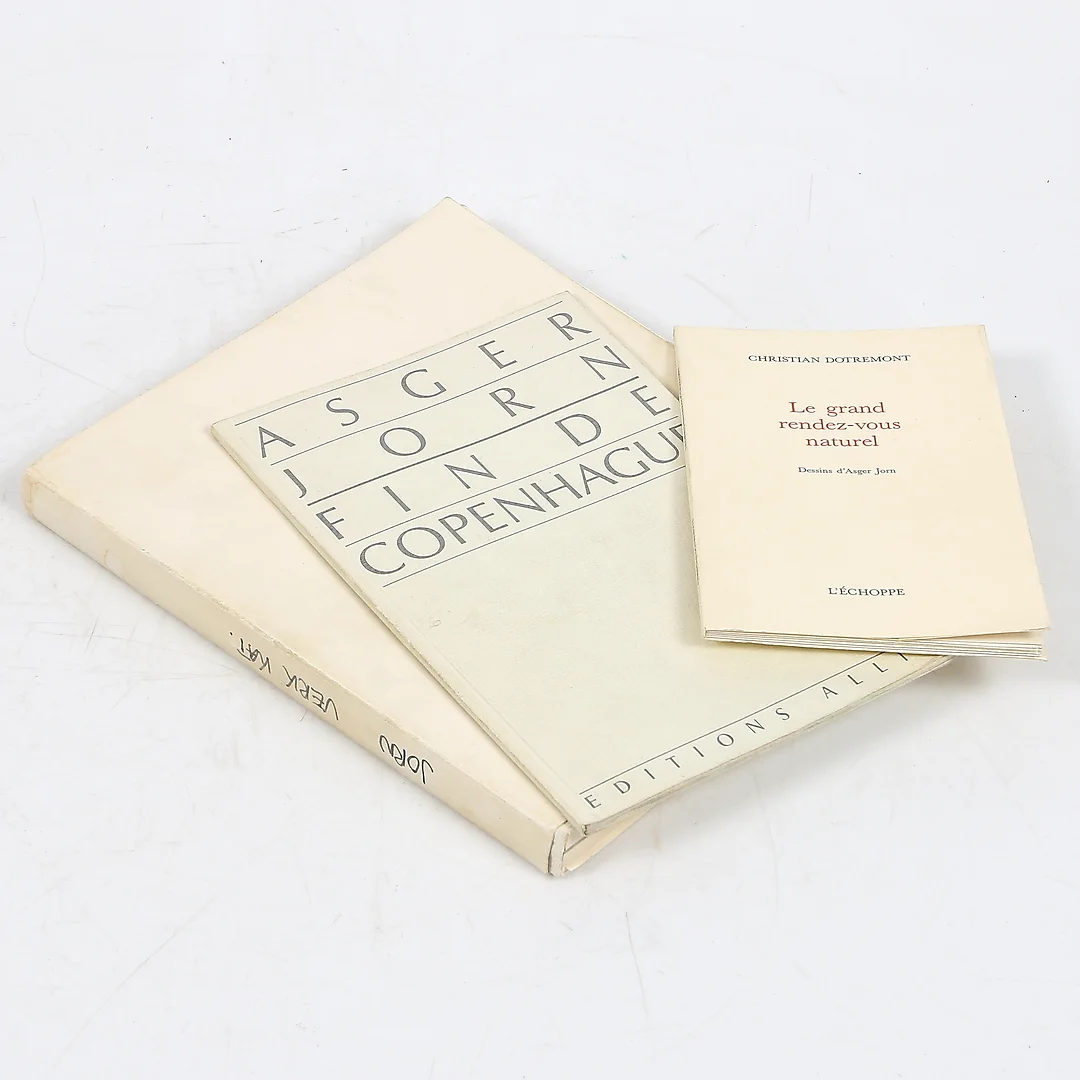 KONSTKATALOGER, 3 st, Asger Jorn, bl.a. Werkverzeichnis Druckgrafik. — Books, Maps & Manuscripts — Stadsauktion Sundsvall