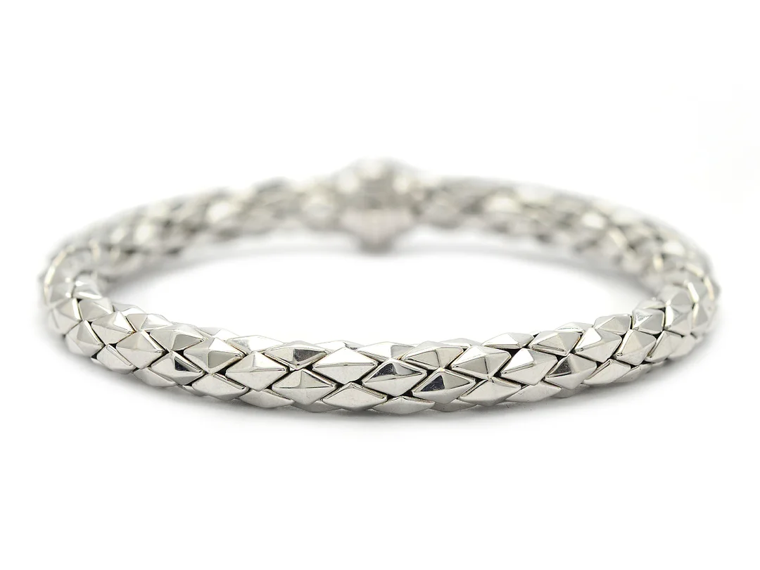 CHIMENTO, armband, 18Kvitguld, briljantslipad diamant i låset, Italien, längd 19,5 cm, vikt 21,7 g. — Smycken/Armband — Kaplans