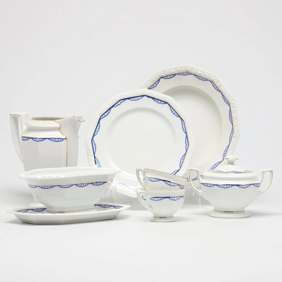 MAT OCH KAFFESERVIS, ROSENTHAL, MARIA, 78 delar. — Tableware — Stockholms Auktionsverk Helsingborg