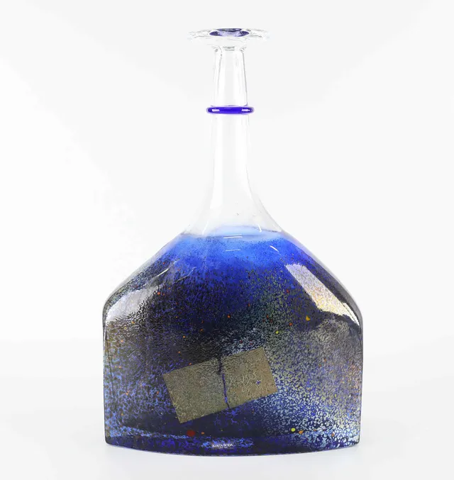 BERTIL VALLIEN. GLASFLASKA, "Satellite", Artist Collection, signerad, Kosta Boda.