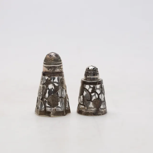 SALT- OCH PEPPARKAR, silver, 1900-tal.