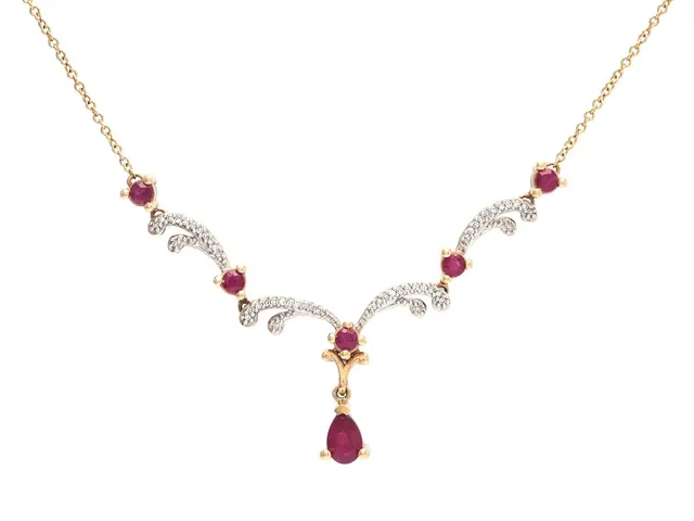 Collier 18K 6,1g 42-45cm bredd: 1-16mm med diamanter 48xca0,0025ct