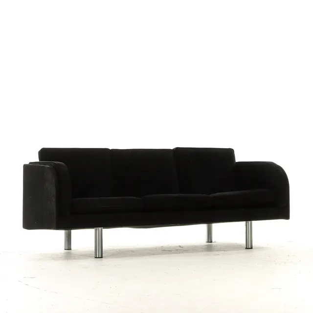 Jørgen Gammelgaard. Three-seater sofa, model EJ 20/3