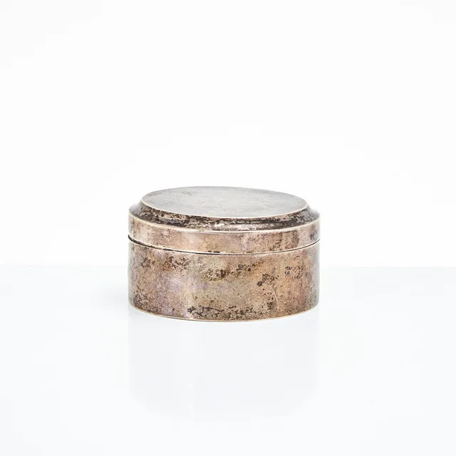 JOHAN FREDRIK BJÖRNSTEDT. Dosa med lock, silver, Stockholm 1809, sengustaviansk.