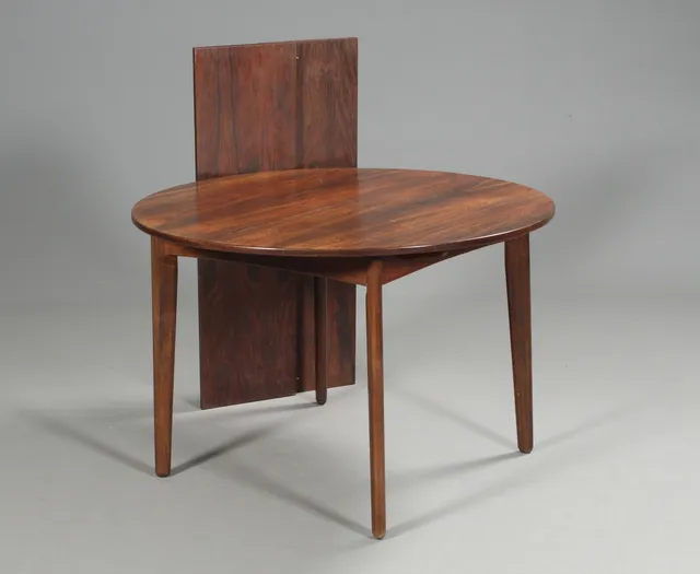 Dansk møbelproducent. Spisebord, palisander, 1960'erne