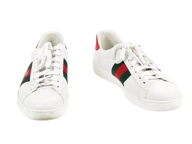 SKOR, GUCCI, Ace sneaker, vitt läder, Web röd, grön, stl 8½, ca 42-43, dustbag, kartong.