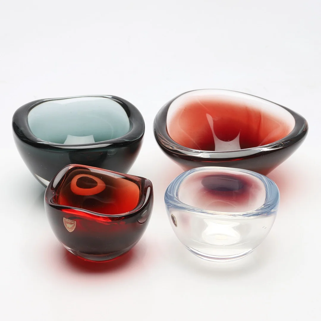 SVEN PALMQVIST. skålar, 4 st, glas, "Selena", Orrefors, signerade. — Art glass — Gomér & Andersson Norrköping