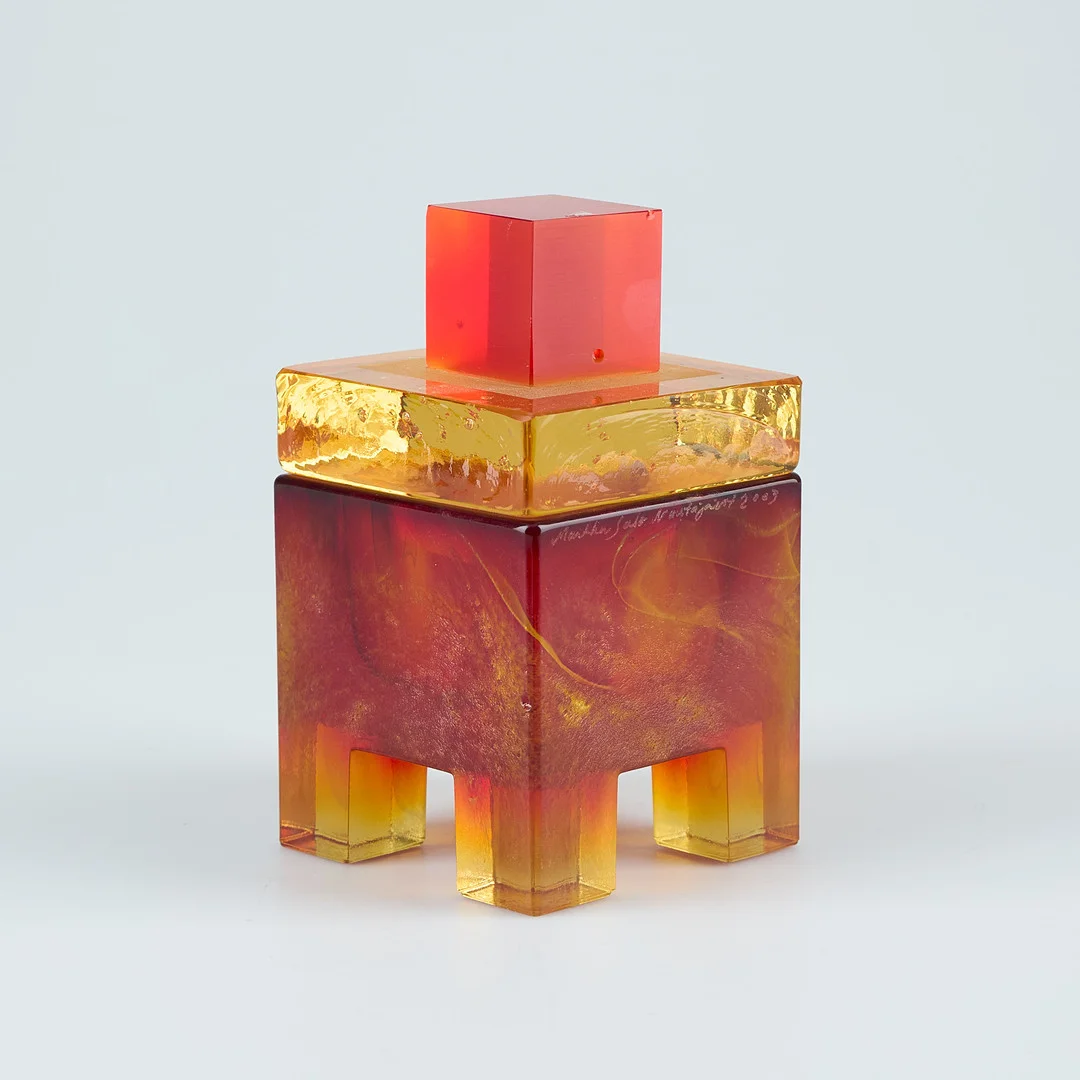 MARKKU SALO. GLASSKULPRUR, ask. Signerad Markku Salo Nuutajärvi 2003. — Art glass — Stockholms Auktionsverk Helsinki