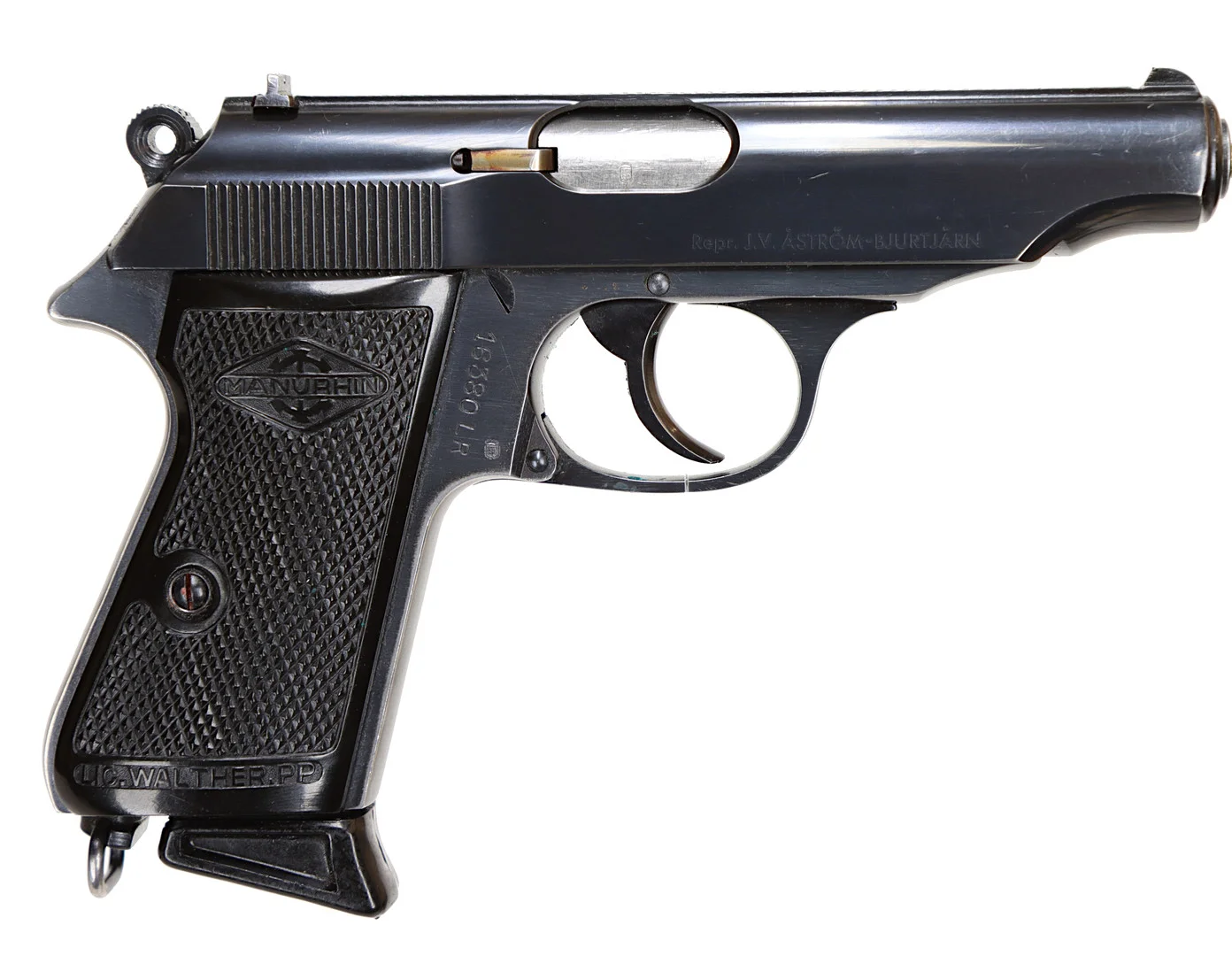 43. PISTOL, Halvautomatisk, fabrikat Manurihn, modell PP, kaliber .22LR, tillv.nr 16380LR, se-nr SE1044110. — Pistols — Walter Borg