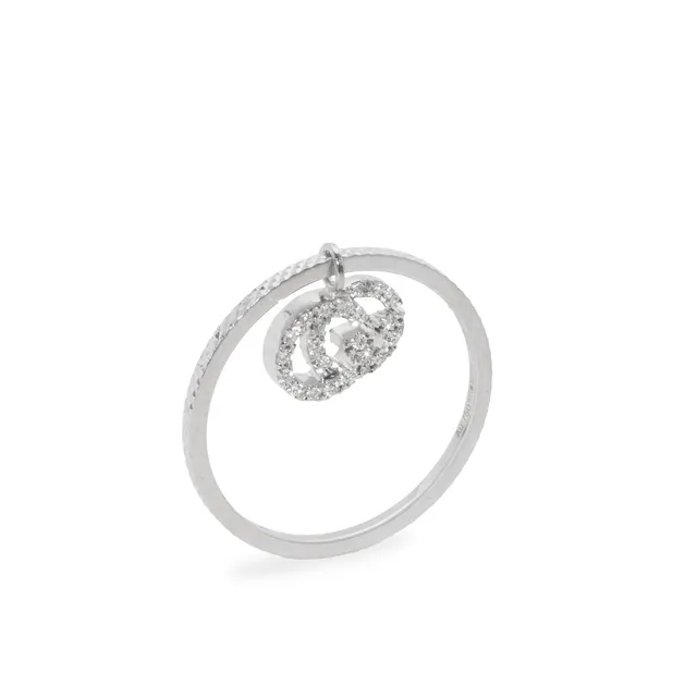 GUCCI. "GG Running Charm"-ring med diamanter på ca. 0,10 carat i 18 kt. hvidguld.