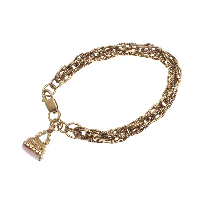 A 9CT GOLD FANCY LINK BRACELET.