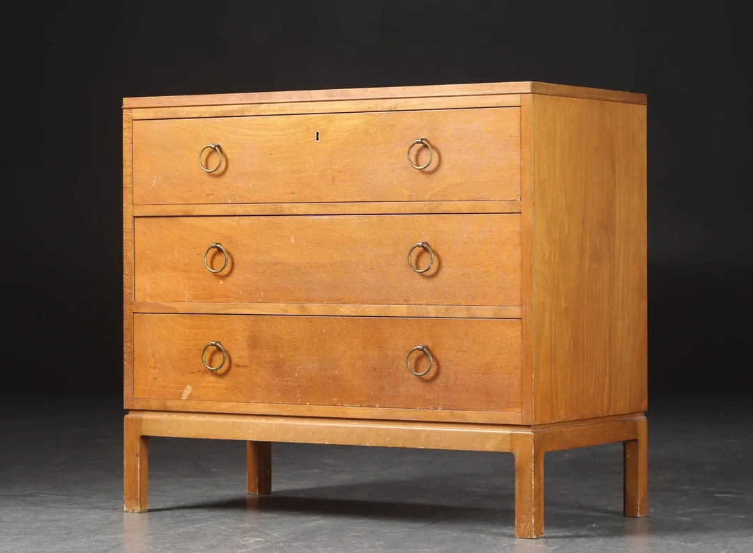 Fritz Hansen kommode, 1940'erne — Furniture/Cabinets, chests of drawers — Lauritz