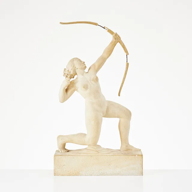 OLOF AHLBERG (1876-1956). Diana, gips.