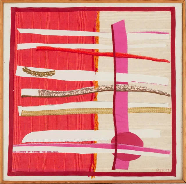 GUNILLA EKSTRÖMER FÜRST (FÖDD 1933). Komposition i rött och vitt, textil, assemblage, signerad "GEF", daterad -72.