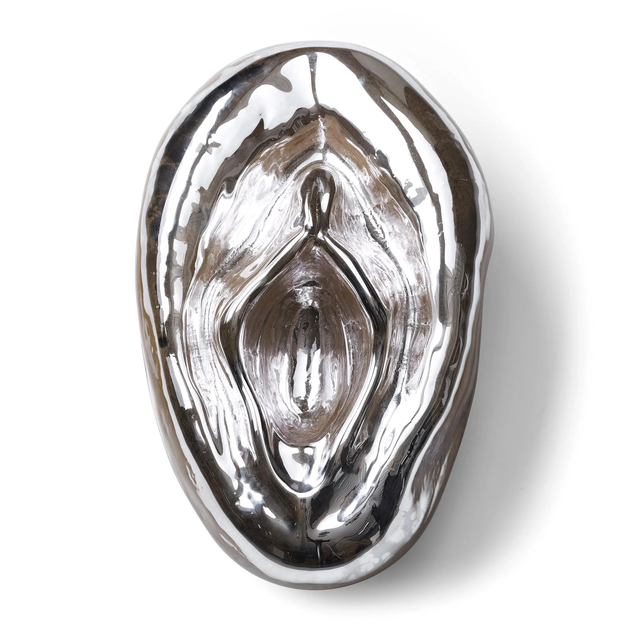 Åsa Jungnelius, "Snippan", skulptur i upplaga av 3 exemplar, blåst på konstfack 2004/2009. — Bukowskis
